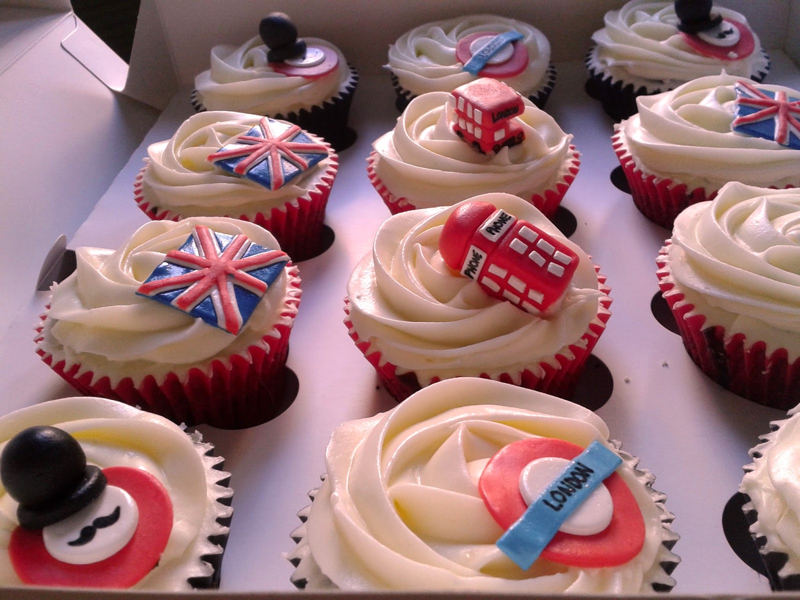 Cupcakes London esCAKEarte