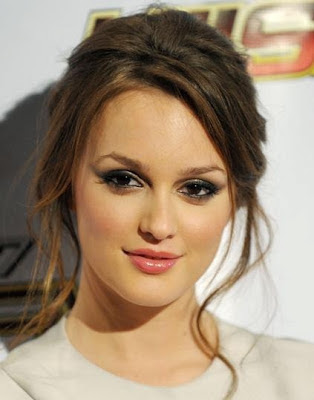 PEINADOS PARA UNA FIESTA PEINADOS PARA UNA FIESTA