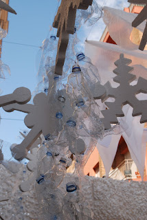 fiocchi di neve in polistirolo a barcelona snowflakes polystyrene in barcelona