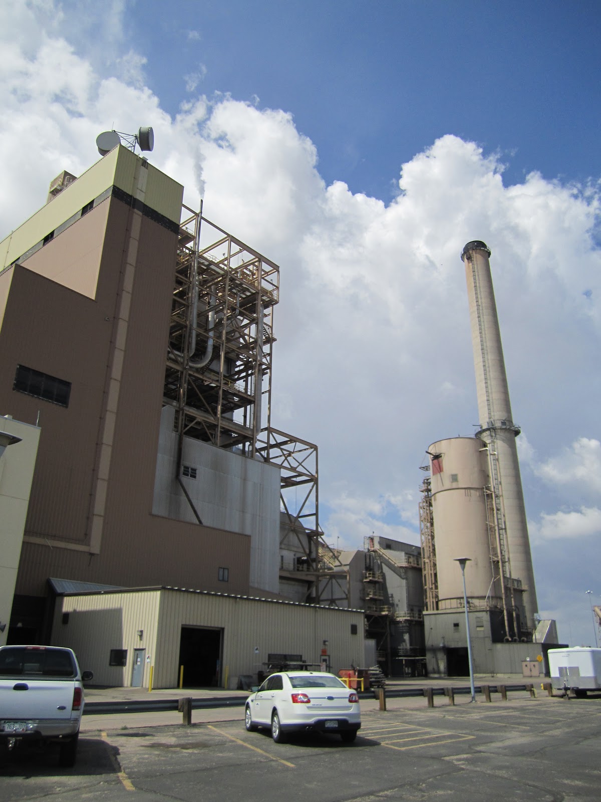 Fernando's Adventures Visiting Colorado Springs Utilities