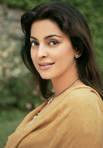 TOP 10 HOT Juhi Chawla HD PICS PHOTOS AND WALLPAPERS COLLECTION - HD Art  Wallpapers