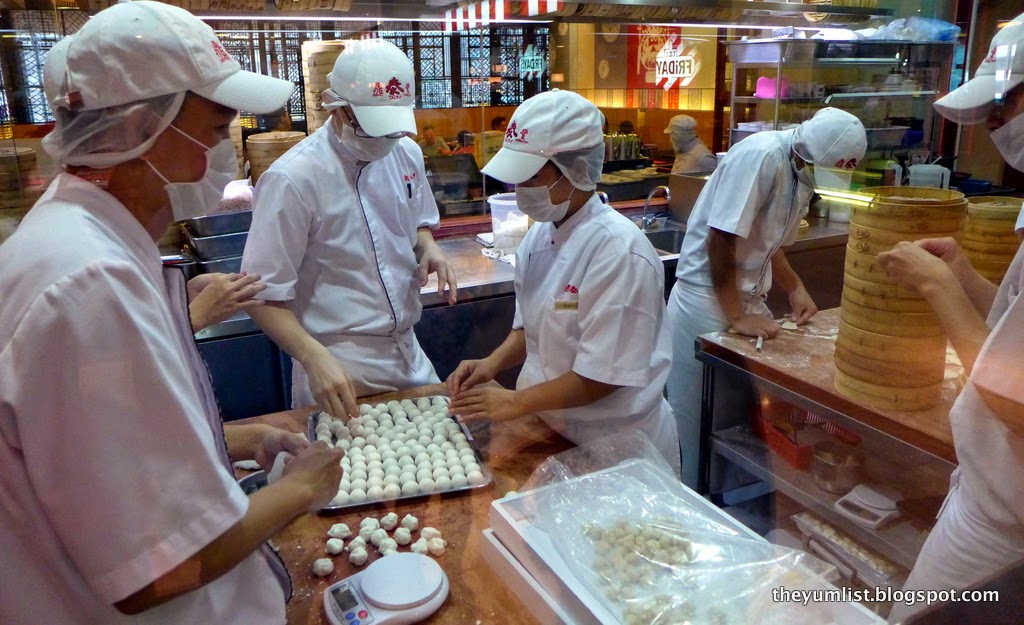 Chefs at Work Din Tai Fung, Taiwanese Dumpings, Pavilion