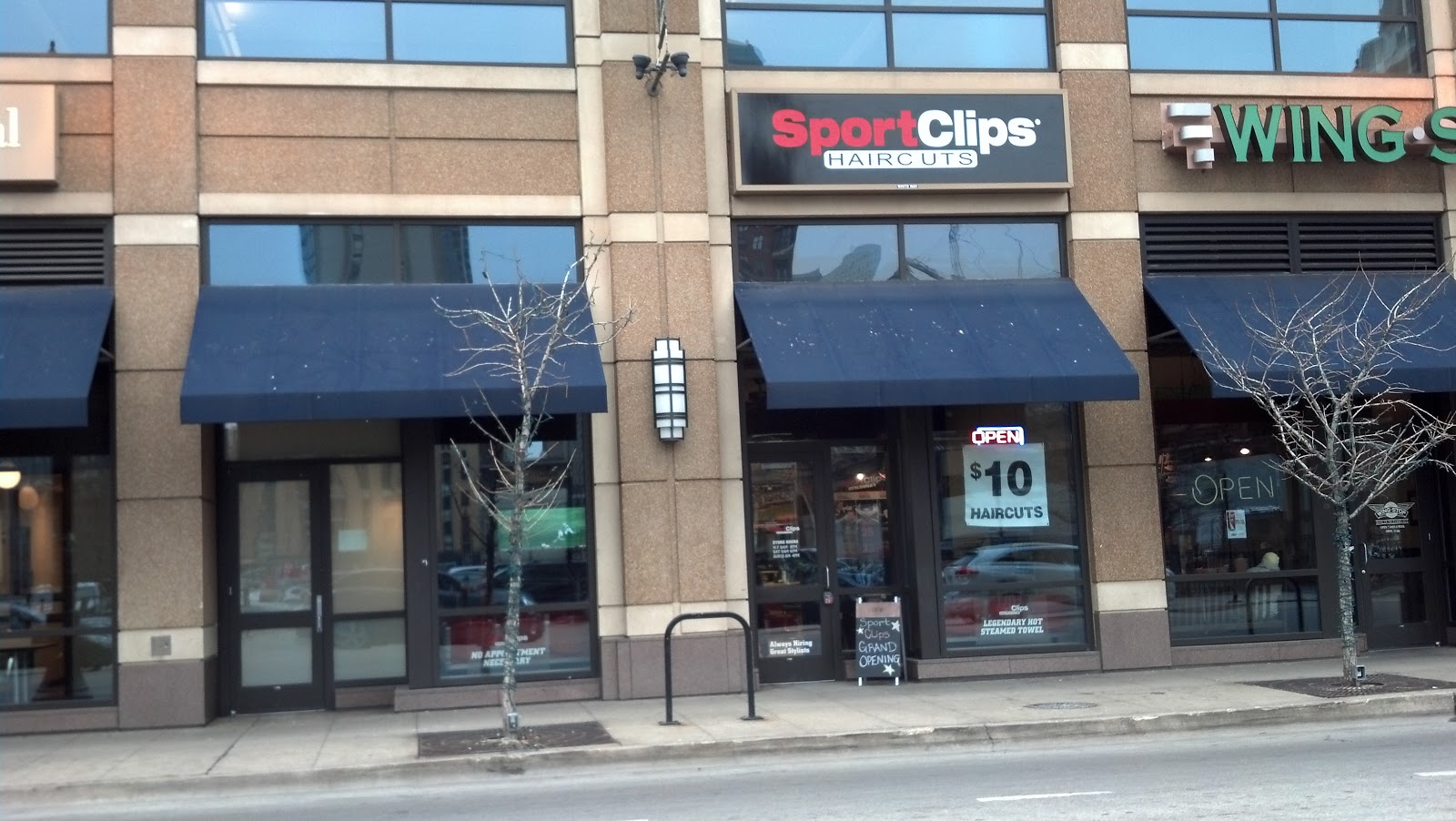Sloopin A South Loop Blog Sport Clips Haircuts Opens at 10 E. Harrison