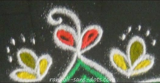 floral petals or leaves rangoli-motif-3.jpg