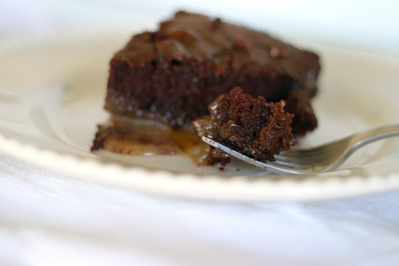 Chocolate Earthquake Cake barefoot in the kitchen