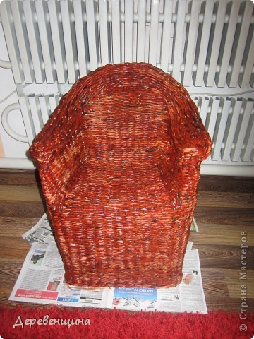 Aysenin Hayal Dunyasi Buna Inanamiyacalsiniz Gazeteden Hasir Sandalye Yapimi