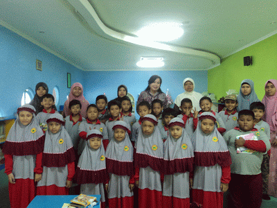 MI Plus Mutiara Islam | Membangun Generasi Qurani Berprestasi MI Plus Mutiara Islam | Membangun Generasi Qurani Berprestasi
