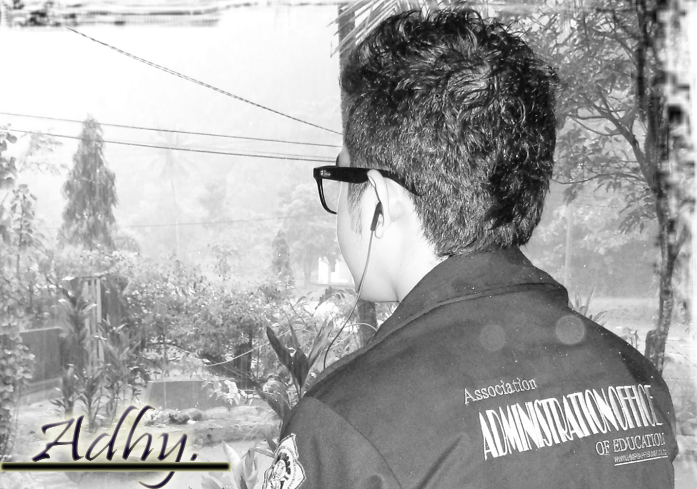 Tetesan Air Mata Di Heningnya Malam | Pelangi Hitam
