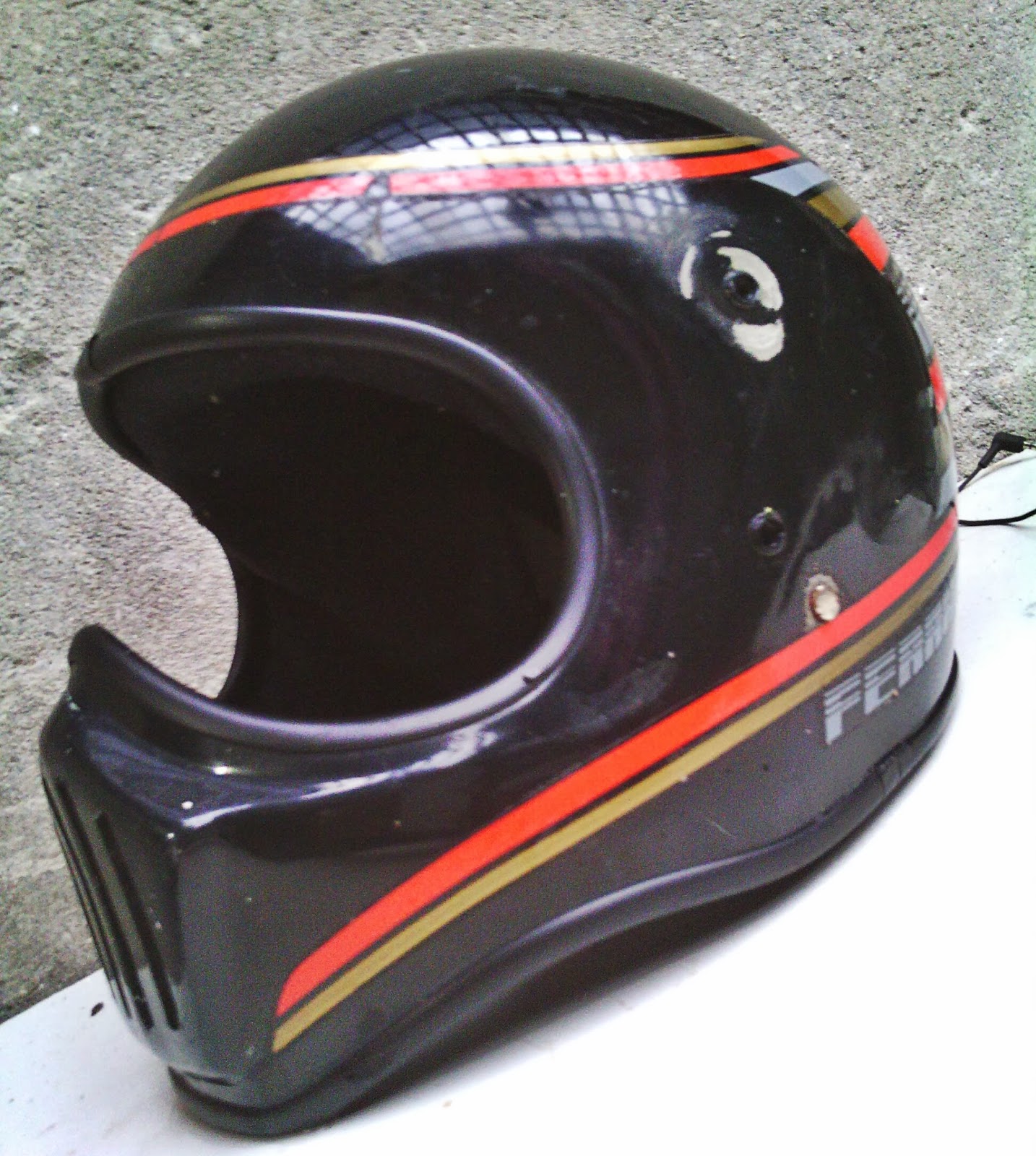 Helm Jadul HELM CAKIL JADUL ( TERJUAL )