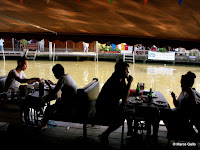 MERCADO FLOTANTE DE AMPHAWA. TAILANDIA