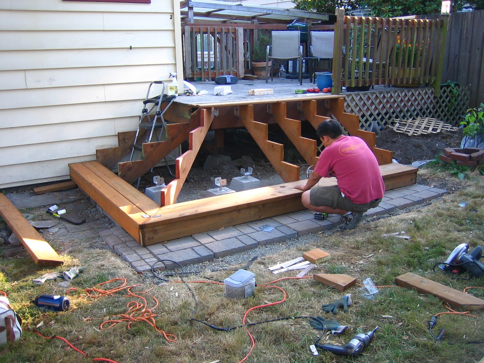 corner deck stairs
