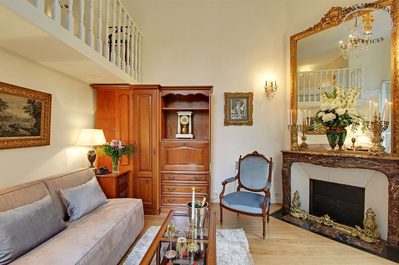 BROSE NOSE PARIS / apartment ILE SAINT LOUIS