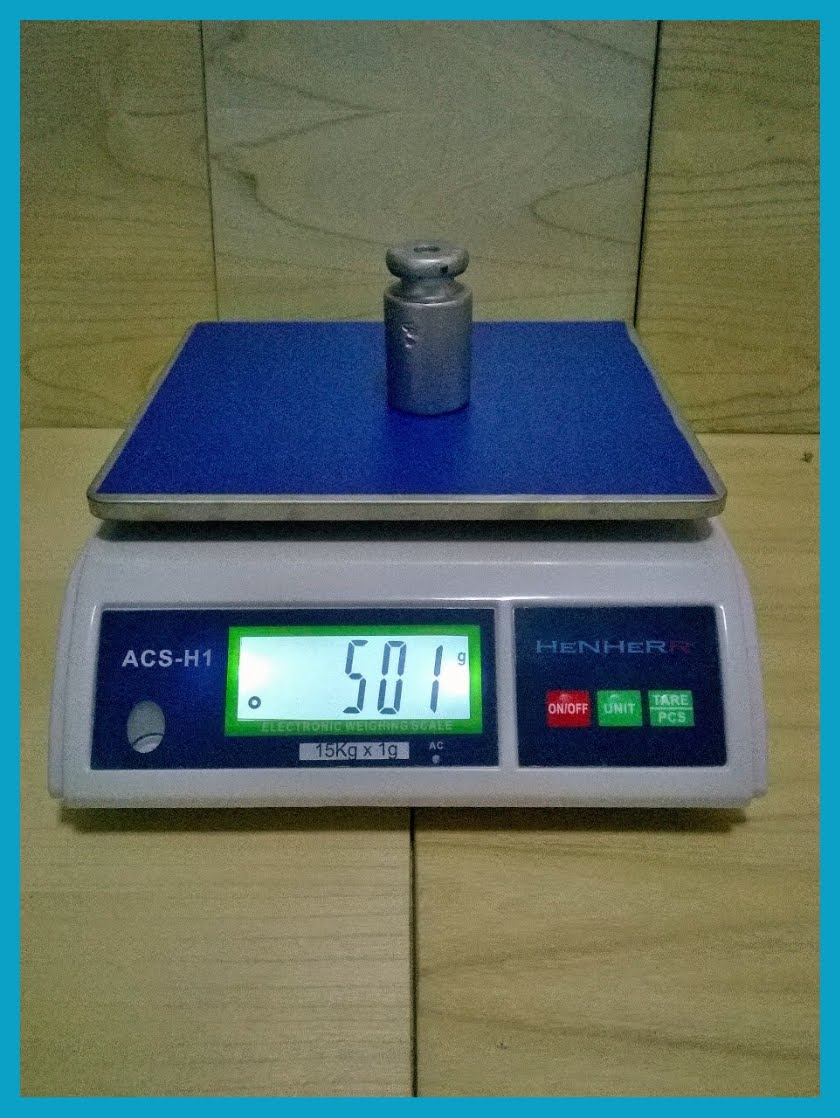 Mini Weighing Scale Merk. "HENHERR" LCD.