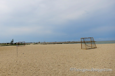 Perimula Beach Hotel padang bola sepak pantai