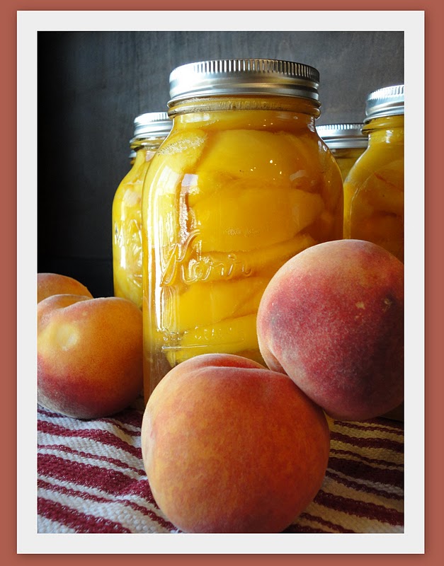 Keeping up with the Kitchen Mom Canning Peaches