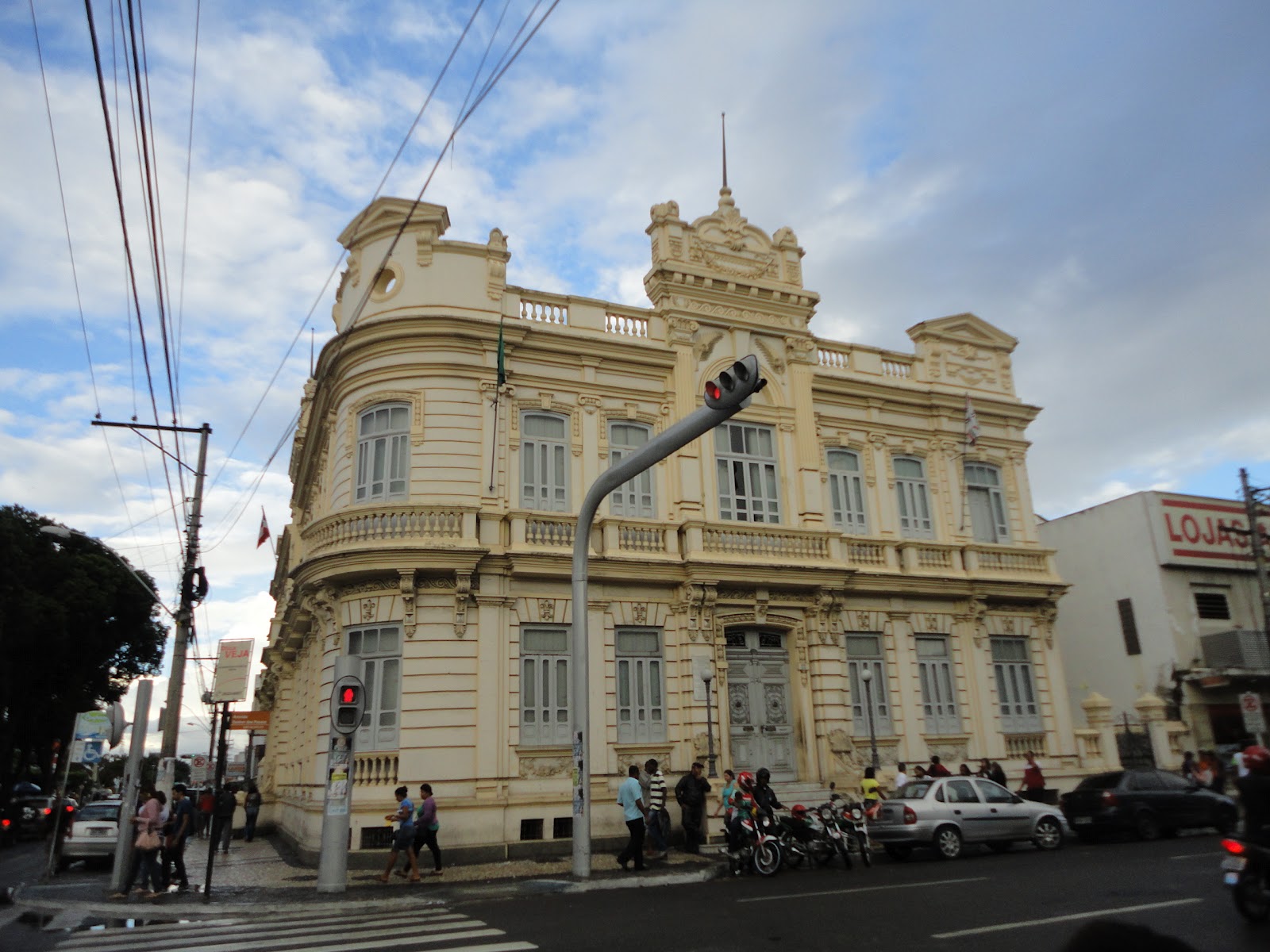 . Prefeitura de Feira de Santana é cobiçada por todos os partidos