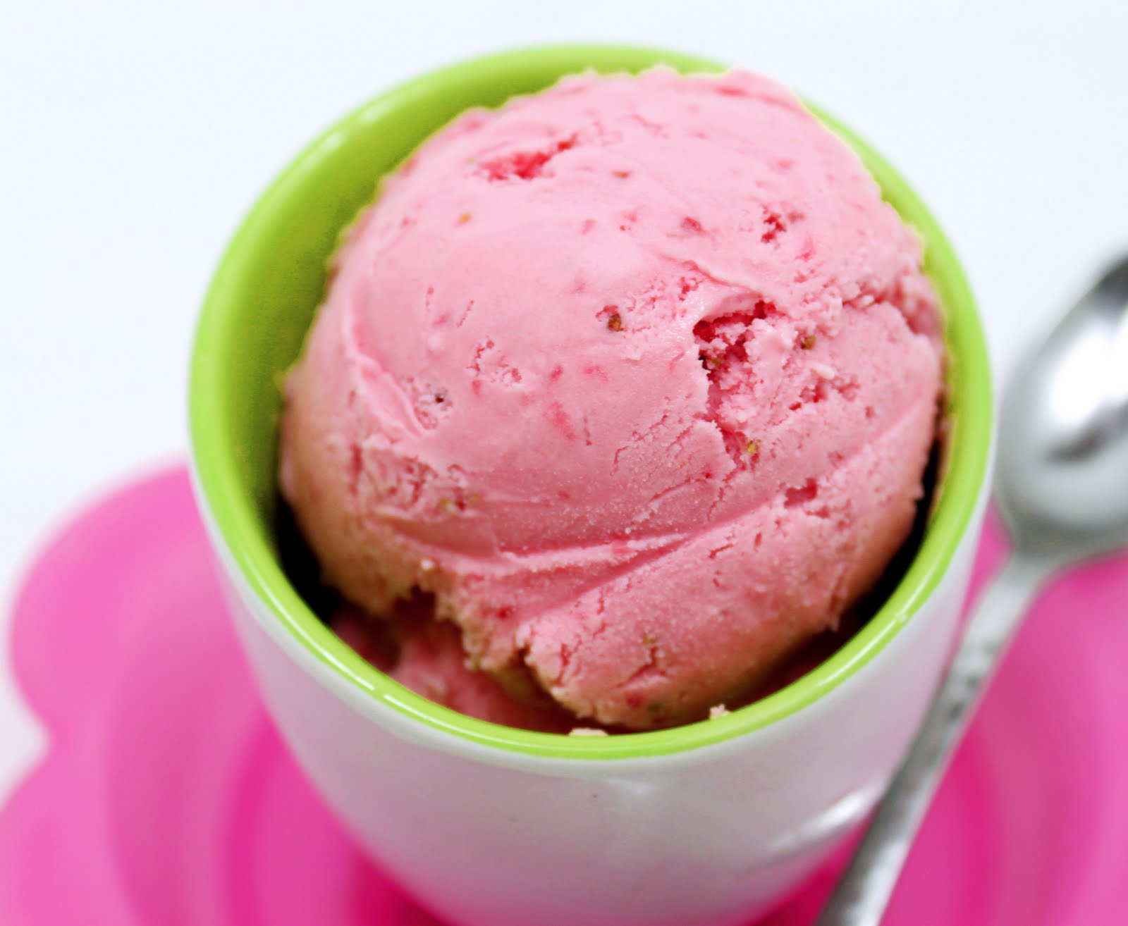 Mimi's Kitchen Strawberry and Peach Blender Ice Creams