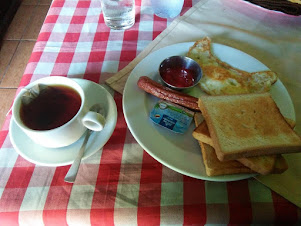 Maldivian Breakfast at "Cafe Bubble" in Male' City.