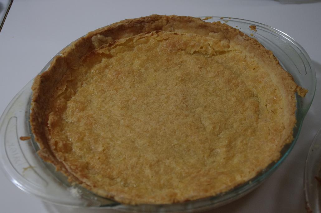 Modern Day Ozzie and Harriet Golden Vinegar Pie