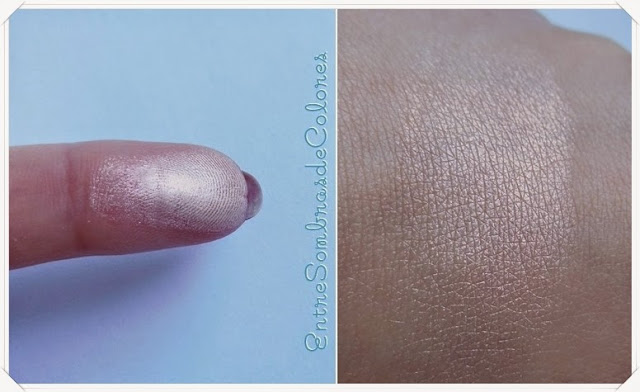 iluminador H&M swatches