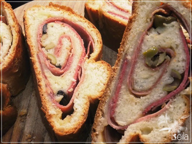 Pan De Jamon Venezolano, Tuneado Con Chopped
