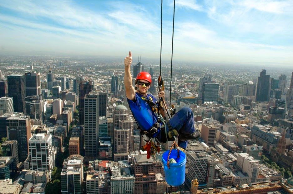 RobinsonSolutions Professional Window Cleaning Melbourne's Eureka