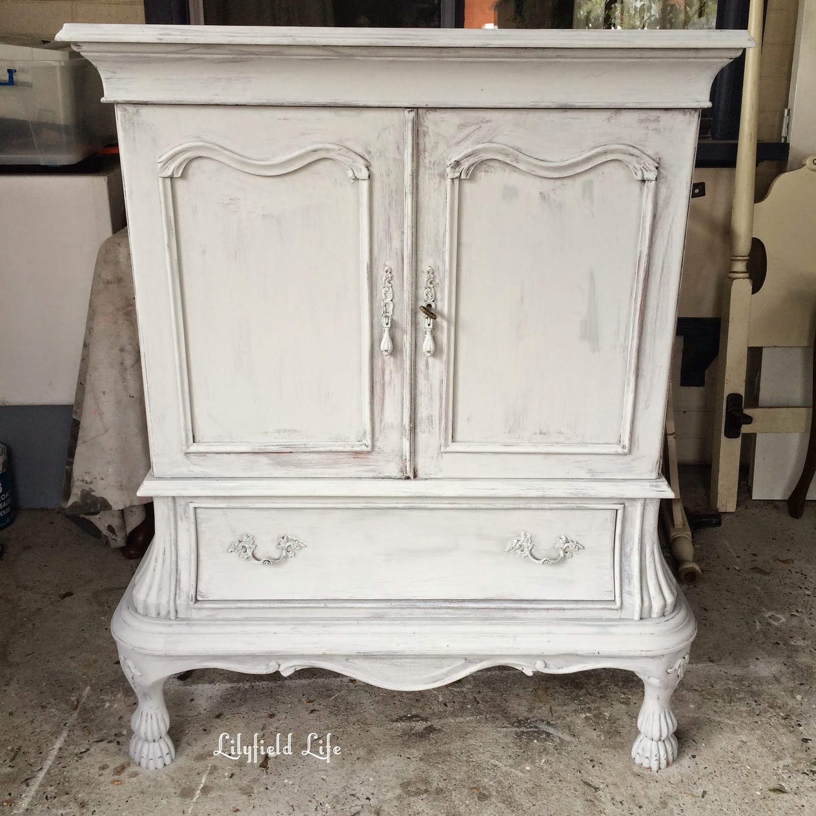 painted tv cabinet by Lilyfield Life