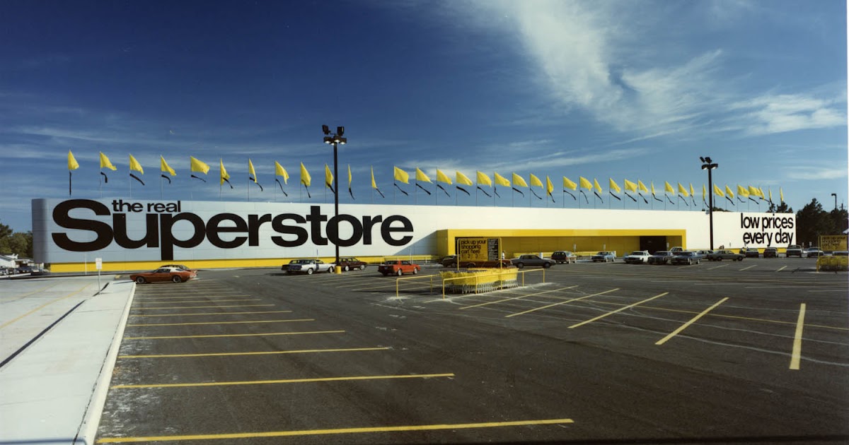 Trip to the Mall The "Unreal" Superstore?