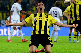 Lewandoski continuara en Borussia Dortmund Lewandoski continuara en Borussia Dortmund