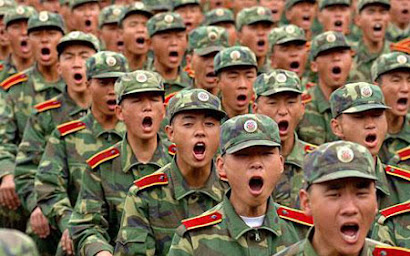Hãy giết chết bọn giặc Việt CỘNG để làm vật tế cờ cho trận chiến Nam Sa