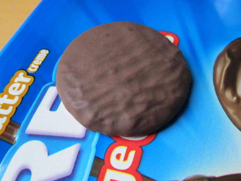 Review Nabisco Peanut Butter Oreo Fudge Cremes Cookies Brand Eating