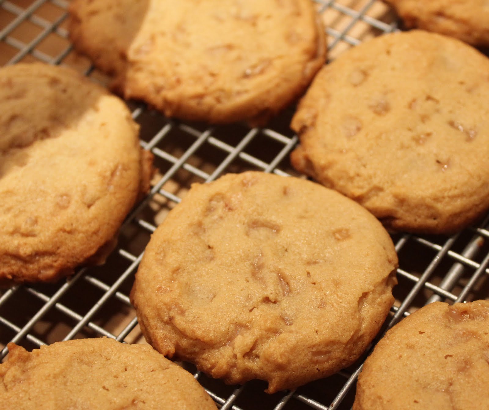 What's Up Cupcake? Sweet Treats Saturday Peanut Butter Toffee Cookies