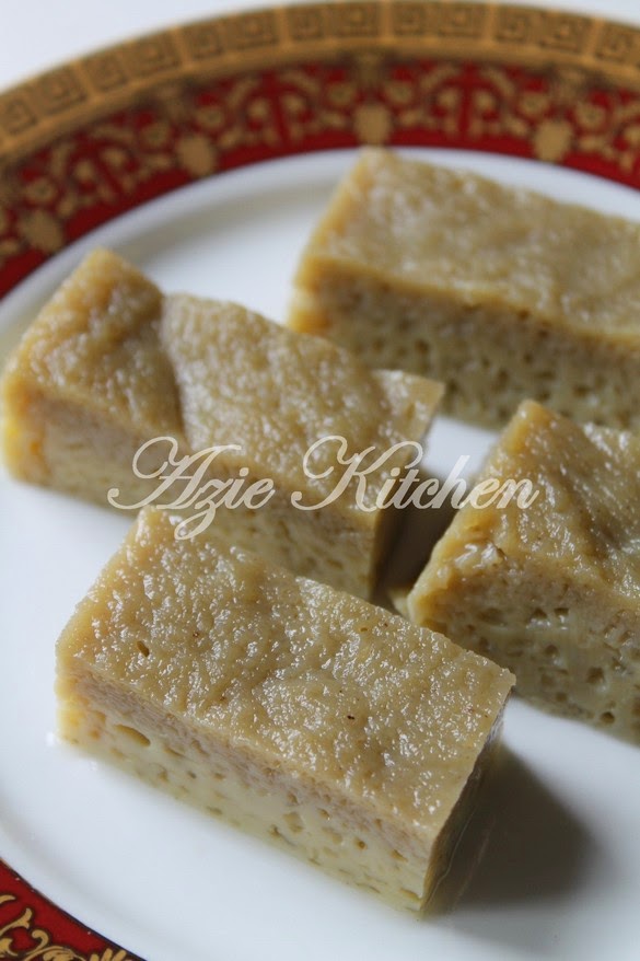 Kuih Sekaya Telur Dalam Akhbar Utusan Malaysia Azie Kitchen