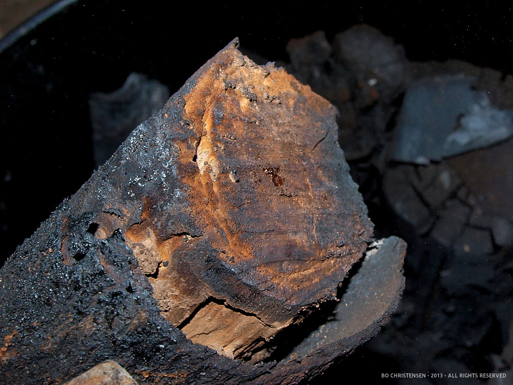 My Garden in Thailand Burning charcoal