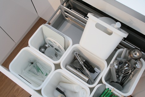 Chez Larsson: Organizing my kitchen utensils