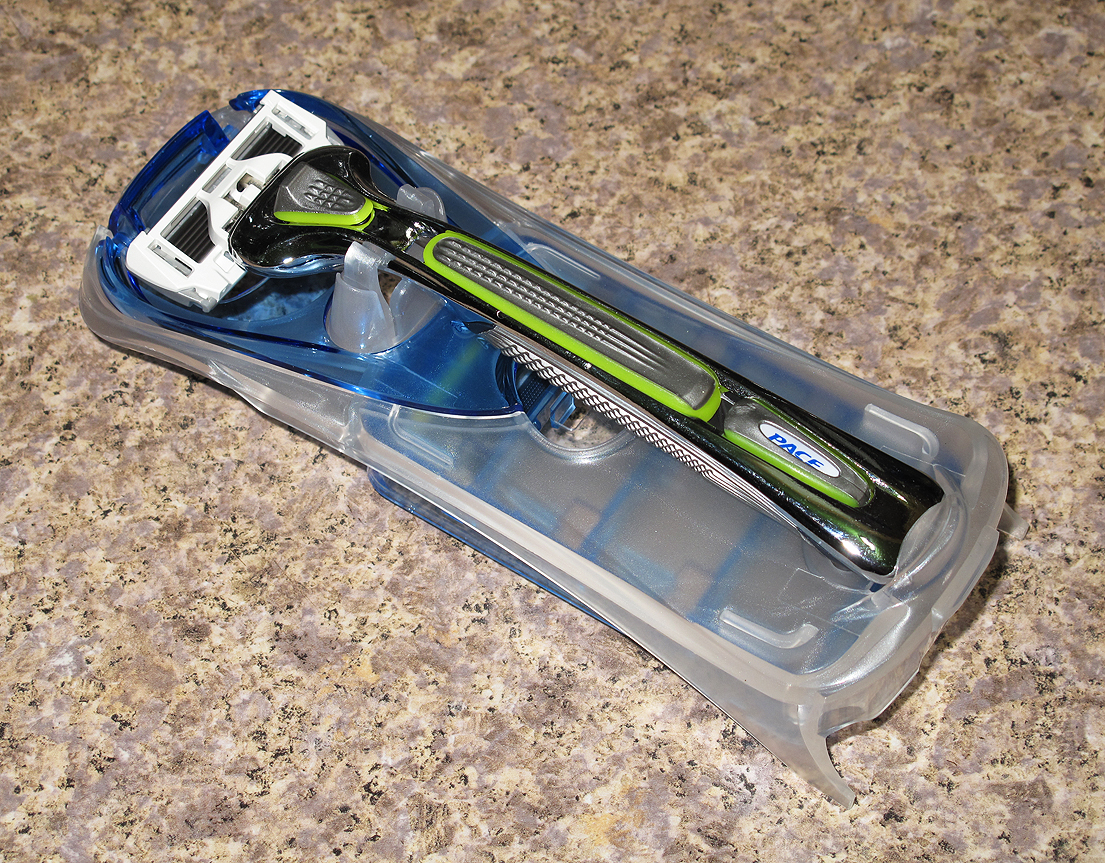 The Blog About Stuff™: Dorco Pace 6 Plus Razor System Review