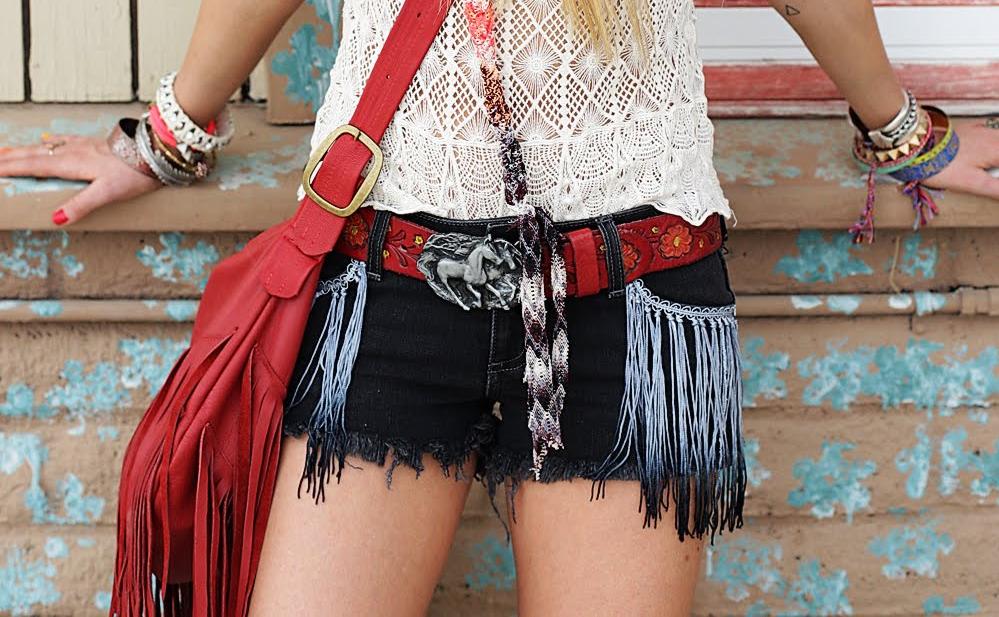 A Matter Of Style DIY Fashion DIY idea fringe pockets