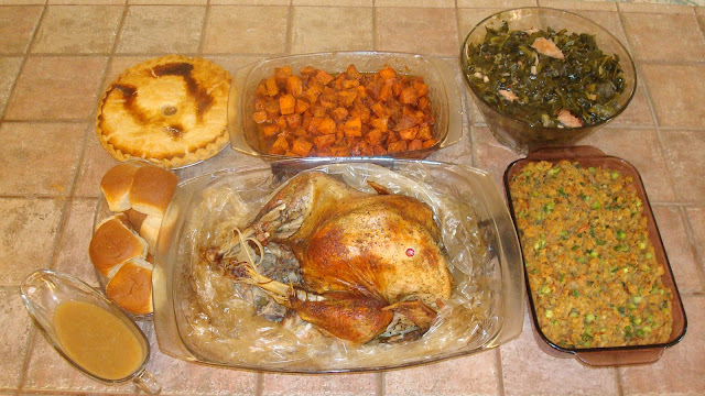  Happy Thanksgiving Dinner 2011