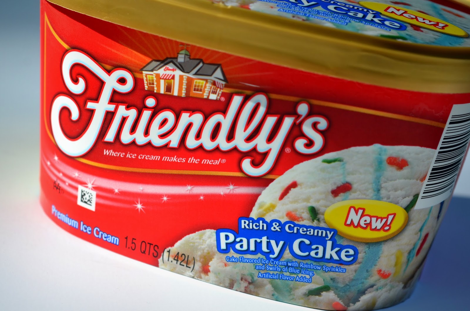 food and ice cream recipes REVIEW Friendly's Party Cake