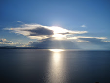 Reflecion of the sun in Lago Titicaca, Bolivia