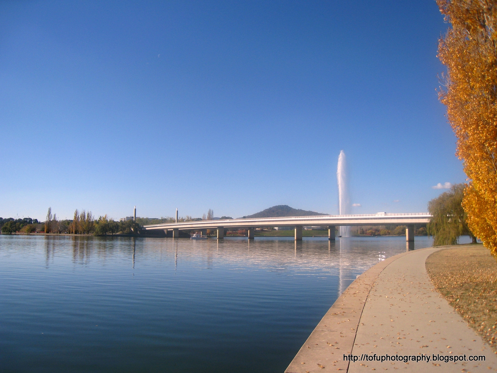 Tofu Photography Lake Burley Griffin
