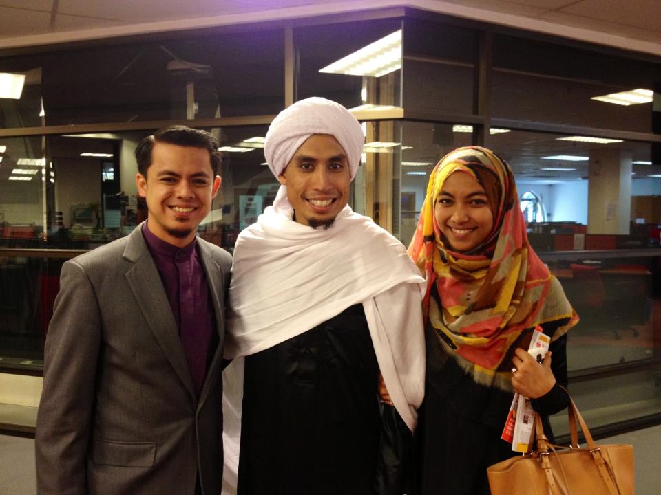 Foto terbaru ustaz don daniyal bersama husna zahry Foto terbaru ustaz don daniyal bersama husna zahry 2013