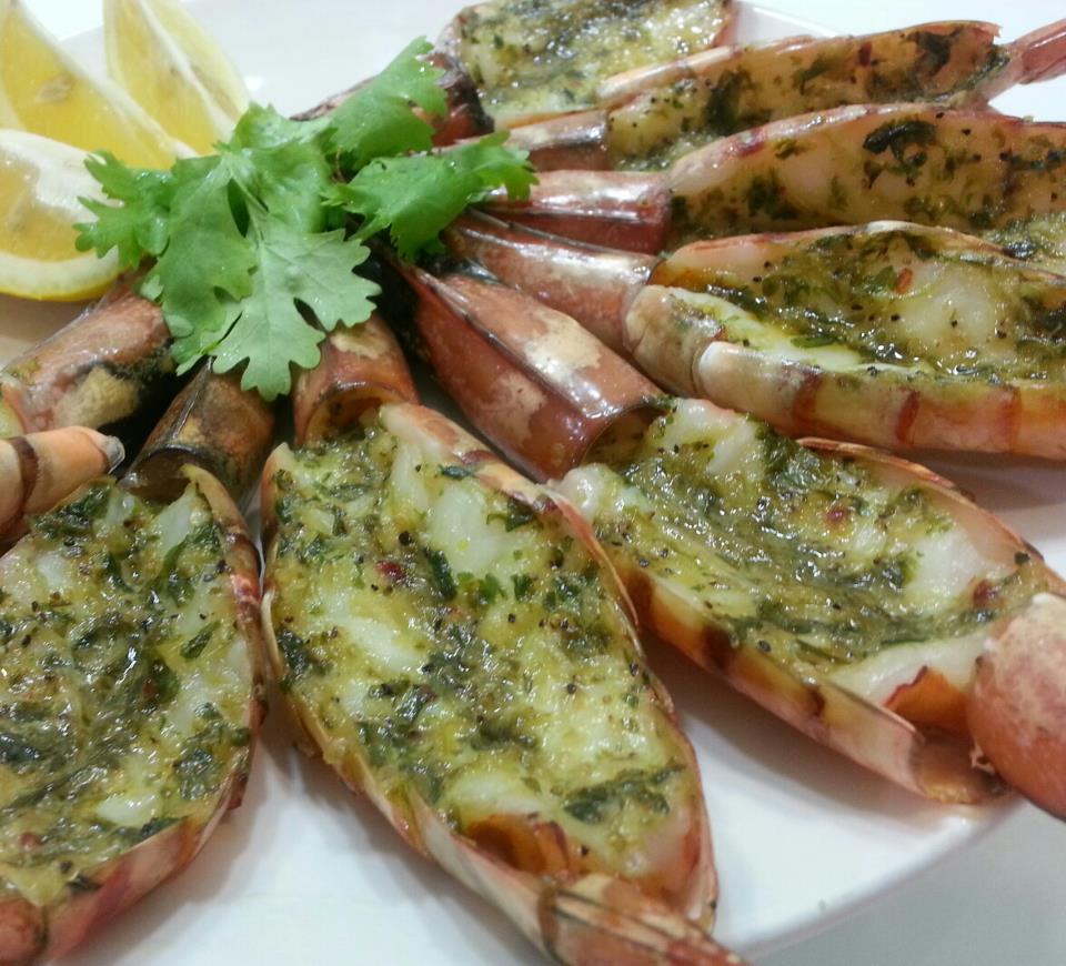 BeautyMe Love Recipes Butterflied Prawns in GarlicParsley Butter