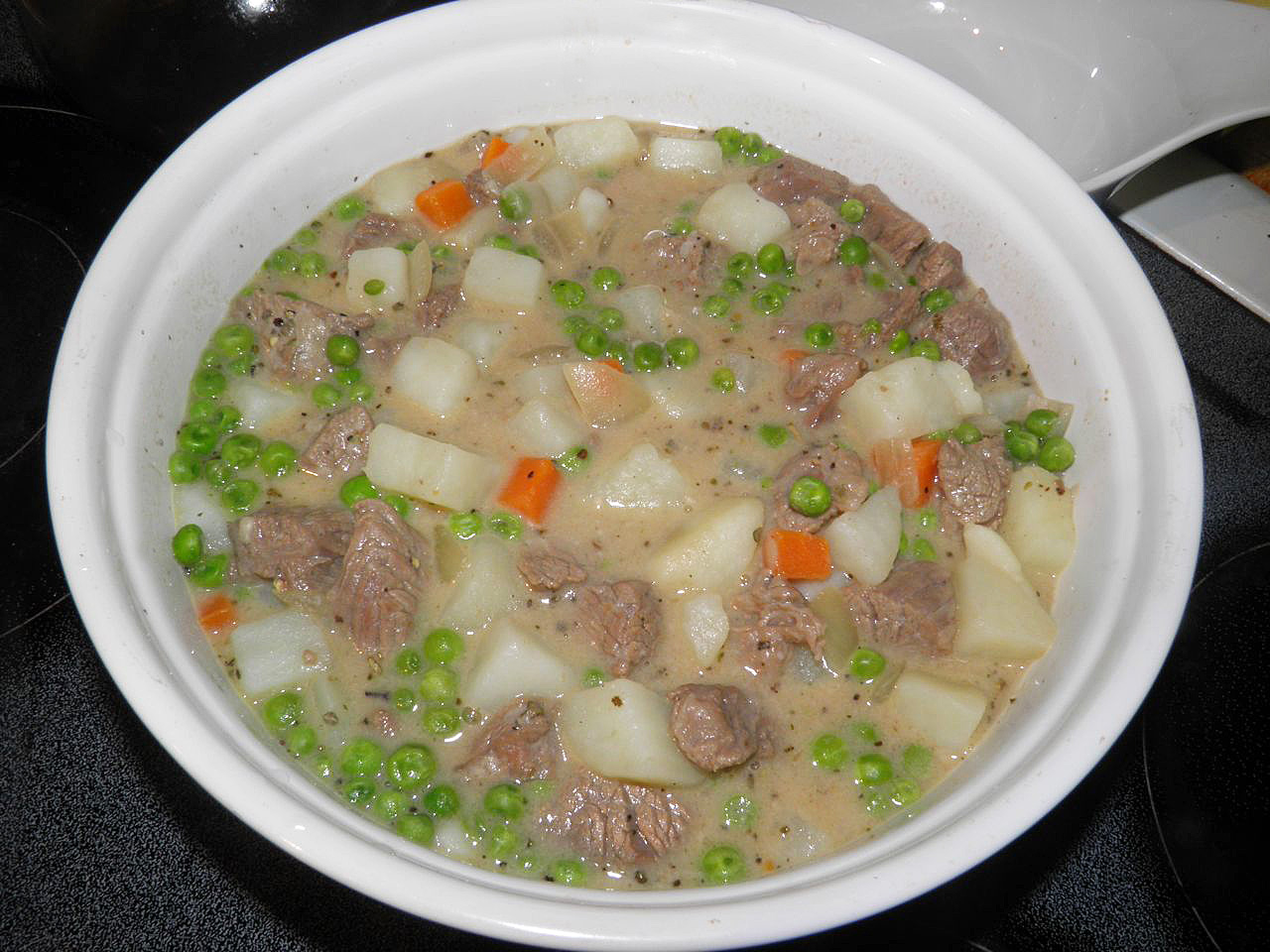 Docaitta Lifestyle Old Time Biscuittopped Beef Pot Pie