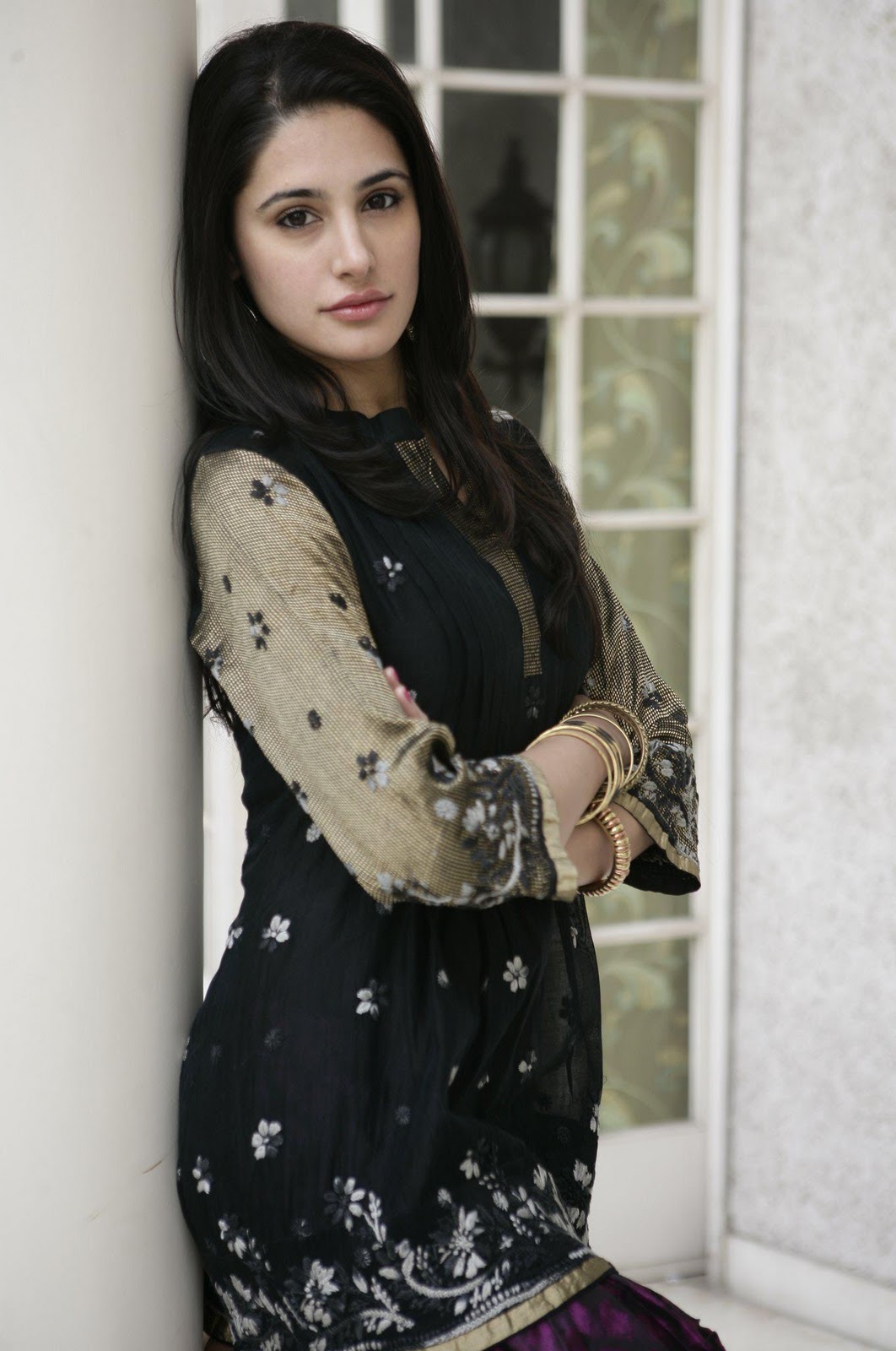 Nargis Fakhri - Hot & Sexy Girl HQ Images PhotoShoot 