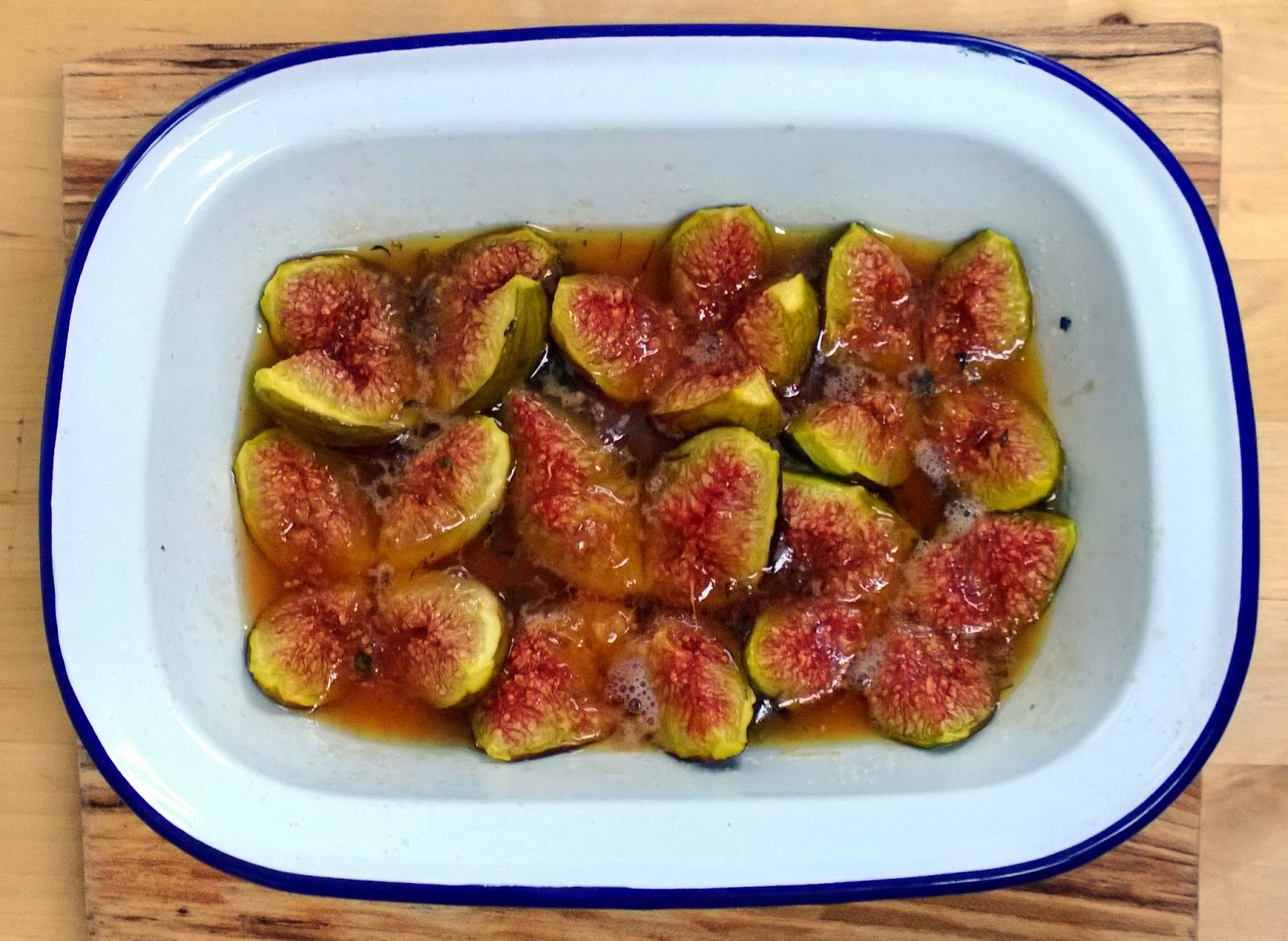 Charlie makes cakes Roast figs with honey, Marsala and thyme