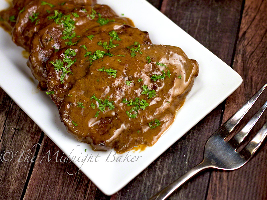 The Midnight Baker Slow Cooker Braised Steak