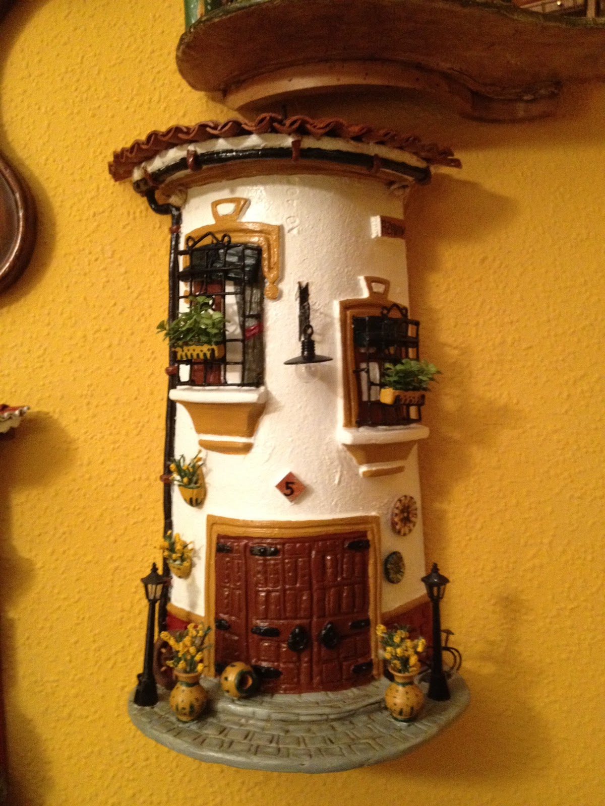 MANUALIDADES LA ANDALUZA: TEJAS