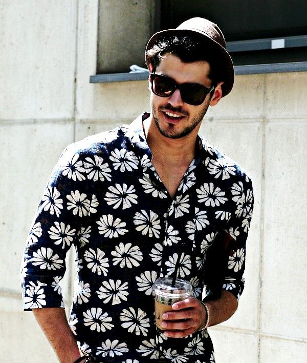floral shirt mens outfit