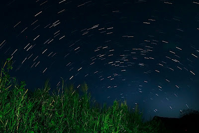 malam di pantai kawaliwu